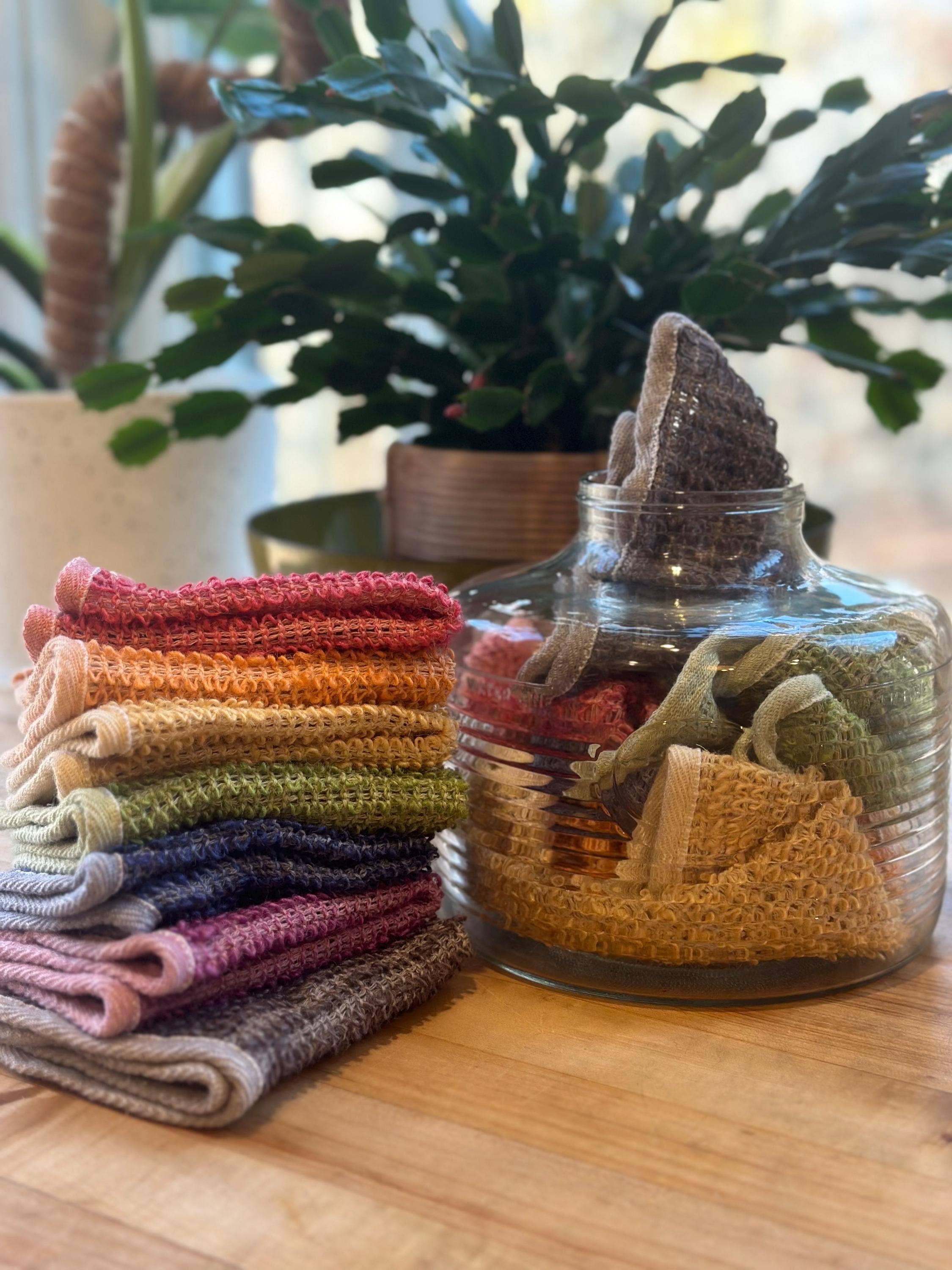 Natural Wash Cloth, Exfoliating Wash Cloth, Eco Friendly Product, Natural Body Scrub , Soap Saver, Compostable Bath Cloth