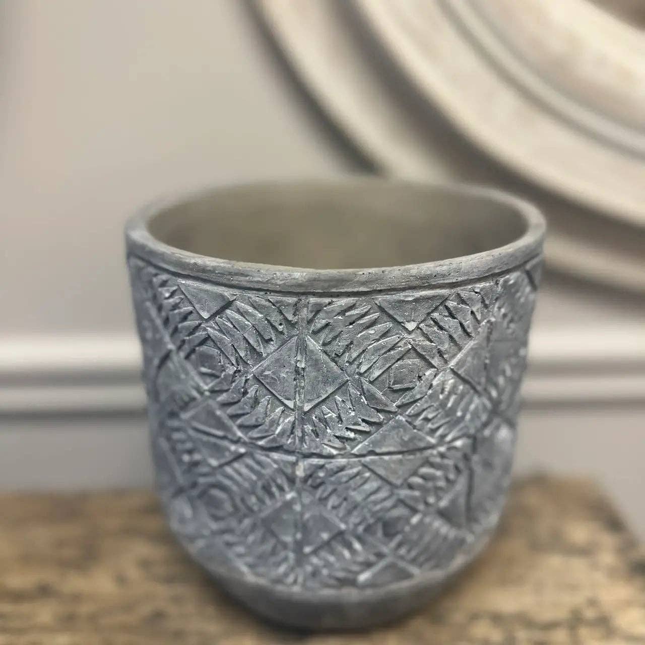 Gray Aboriginal Rhombus Planter
