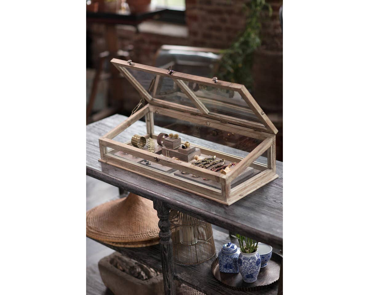 Vintage Style Jewelry Case